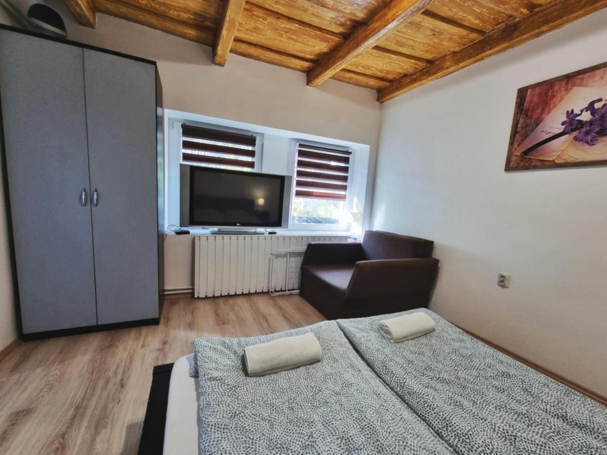 Gyongy Apartmanhazak Διαμέρισμα Gyöngyös Εξωτερικό φωτογραφία